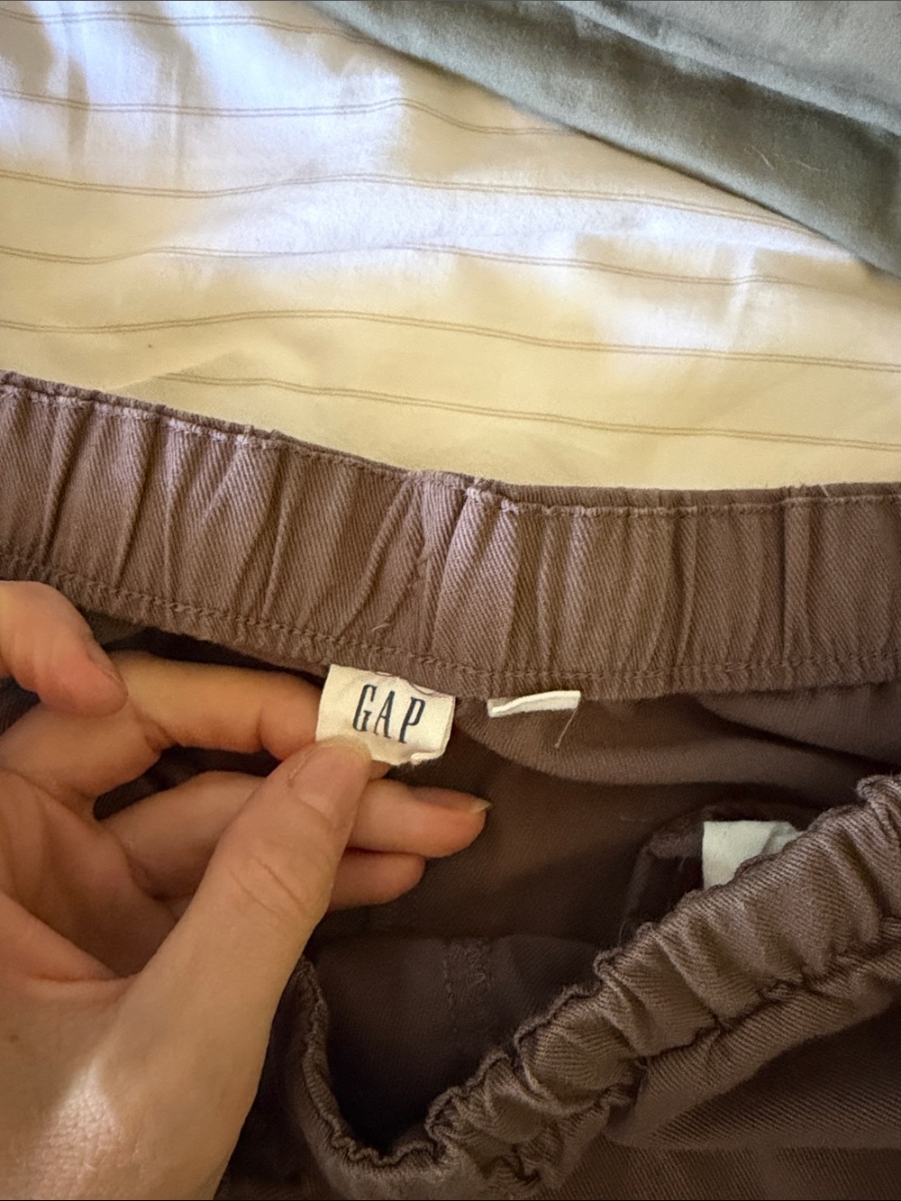 Gap pull on Drawstring Pants - taupe - Picture 3 of 5